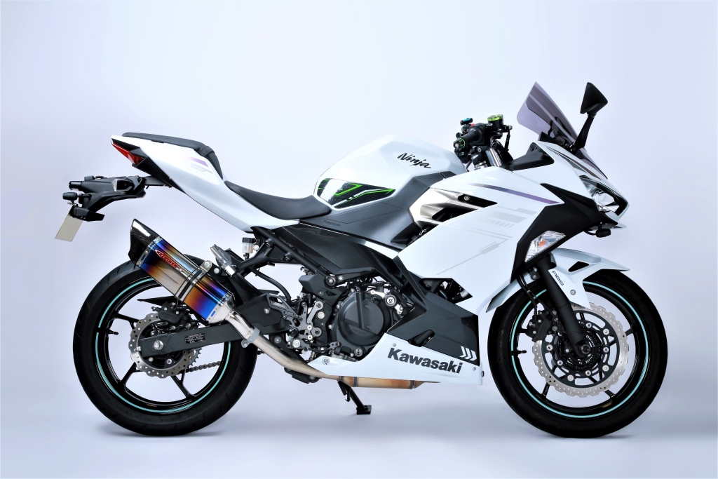 ストライカー新製品🌟【2022年モデル Ninja400/KRT 8BL型式 STRIKERスリップオンマフラー 📣適合追加】